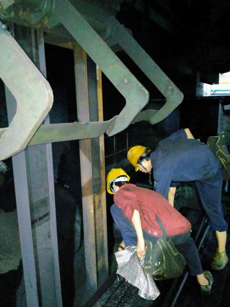 景焦能源煉焦一廠全力以赴做好防洪防汛工作2.jpg 景焦能源煉焦一廠全力以赴做好防洪防汛工作2.jpg